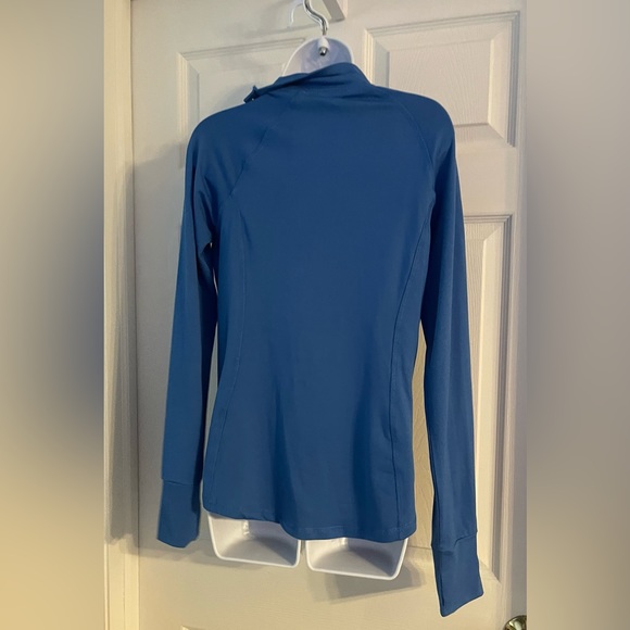 Ladies UCLA Bruins long sleeve - Picture 4 of 5